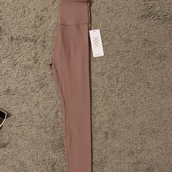 RHONE Women's Mauve Revive Leggings - Picture 3 of 5